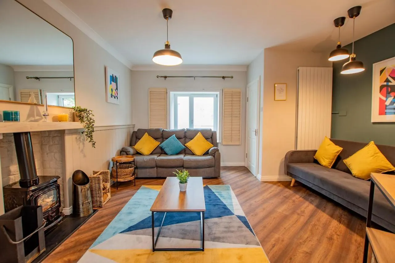 Cosy Retreat In The City Centre Galway Holiday home